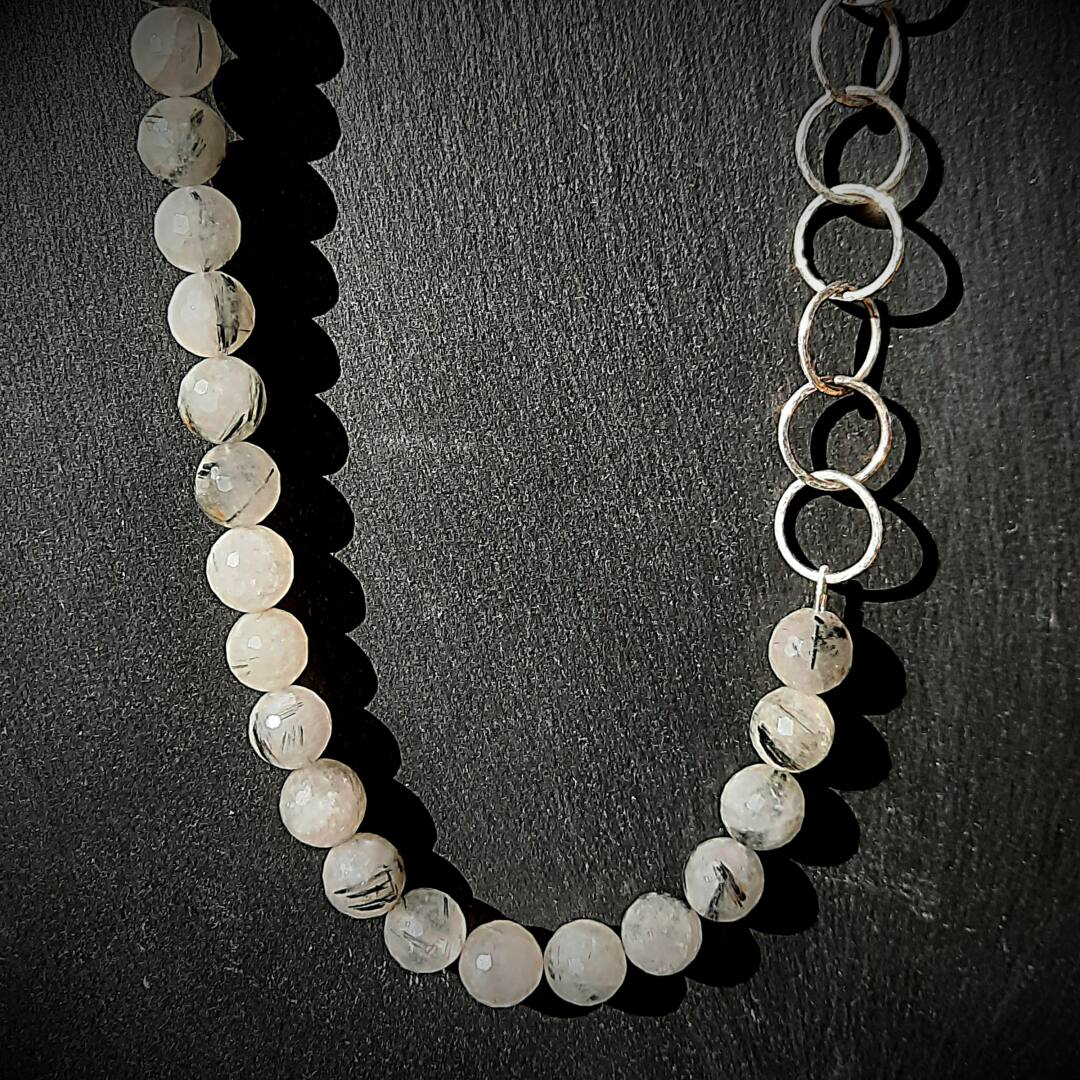 Collier Roxy